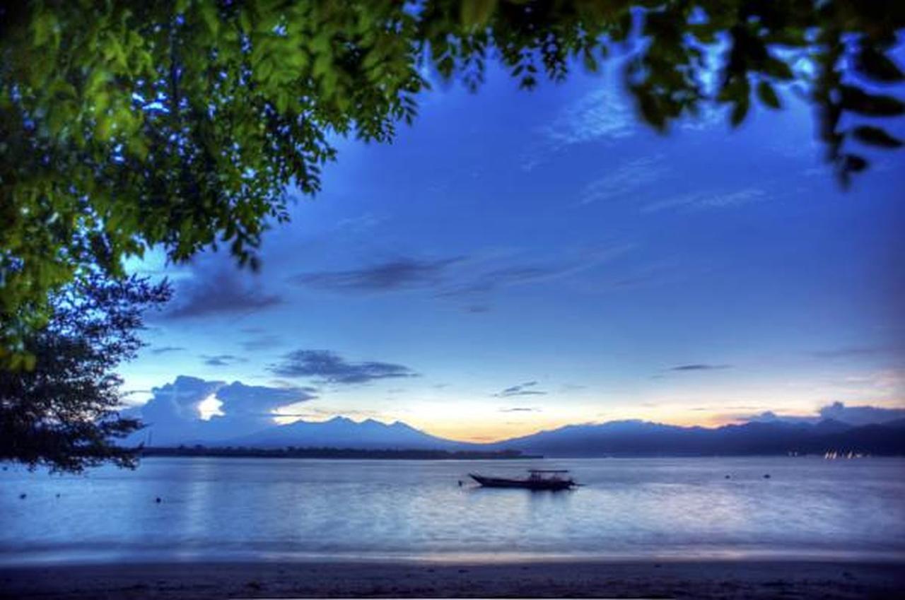 The Yoga Garden Hotel Gili Trawangan Exterior photo